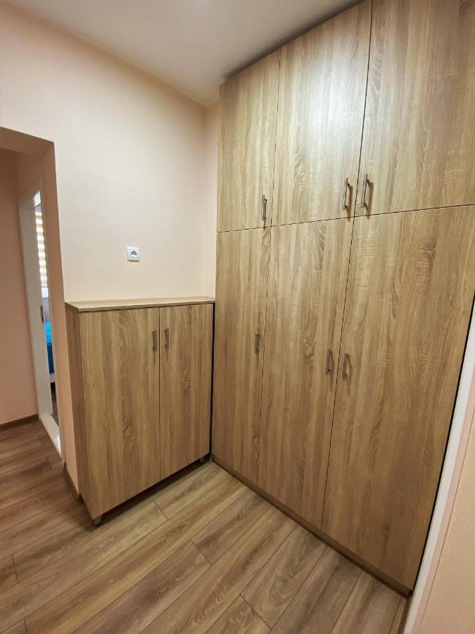 Apartmani Rajin Вршац Екстер'єр фото