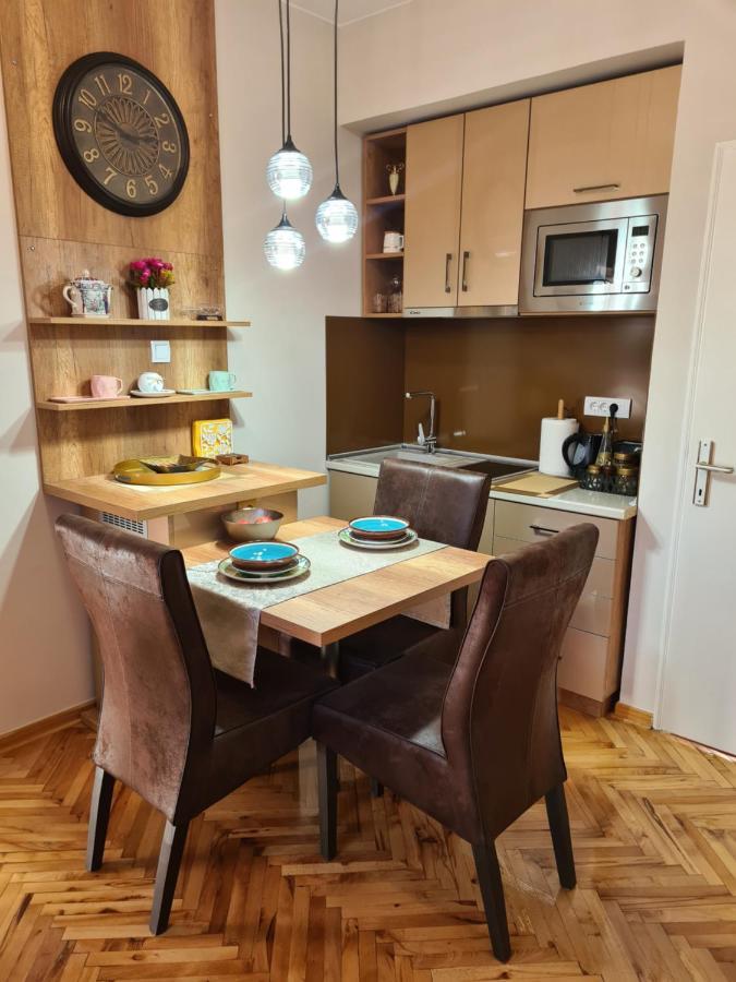 Apartmani Rajin Вршац Екстер'єр фото